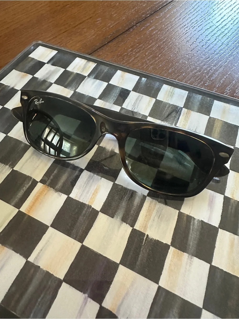 Ray-Ban Men's Wayfarer Sunglasses — Tortoise Frame, Green Lenses
